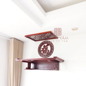 Bàn thờ treo tường kết hợp vách CNC chữ phúc mẫu TT04