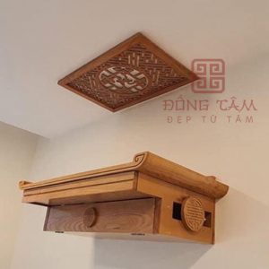 Bàn thờ treo tường chung cư gỗ sồi - TT03