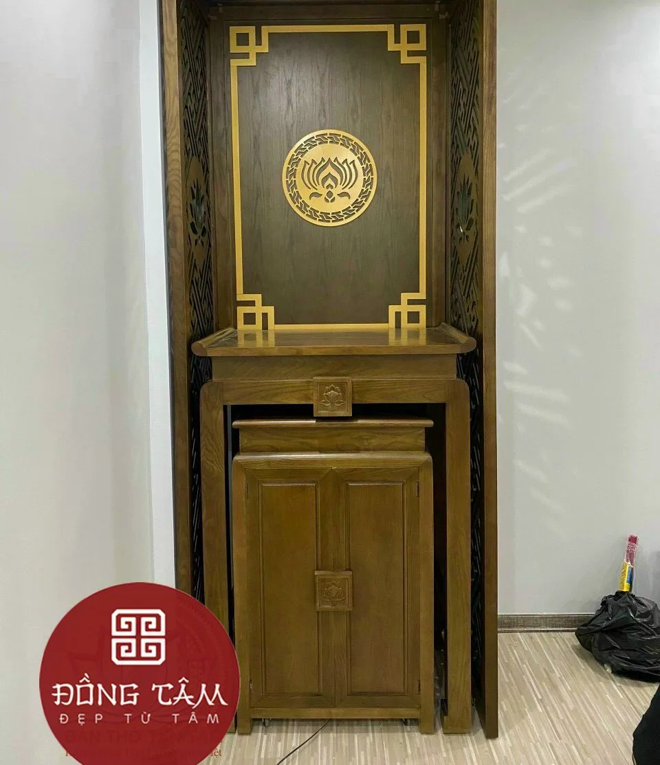 Tủ thờ hay bàn thờ đứng đều được sản xuất theo kích thước phong thủy của thước Lỗ Ban.