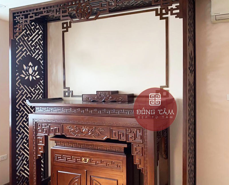 Bàn thờ truyền thống phù hợp với các căn nhà thờ tổ