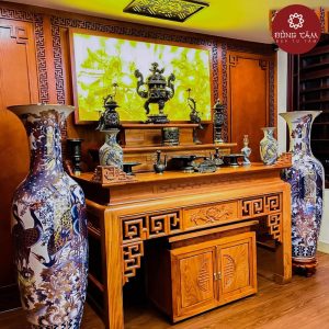 Bàn thờ gia tiên gỗ gõ cao cấp DT26